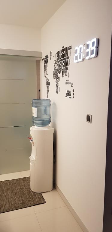 Studio-Apartment Val - Luxury Massage Chair - Private Spa- Hot Tub, Infrared Sauna, , Parking With Video Surveillance, Entry With Pin 0 - 24H, Free Cancellation 24 Hours Before Check In Slavonski Brod Zewnętrze zdjęcie